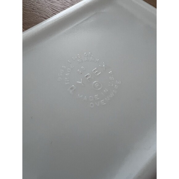 Pyrex Amish Butterprint Turquoise 0503 1.5 Qt Casserole & 0501 Refrigerator Dish - Picture 6 of 11